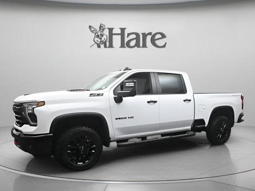 Summit White 2026 Chevrolet Silverado 2500 LT