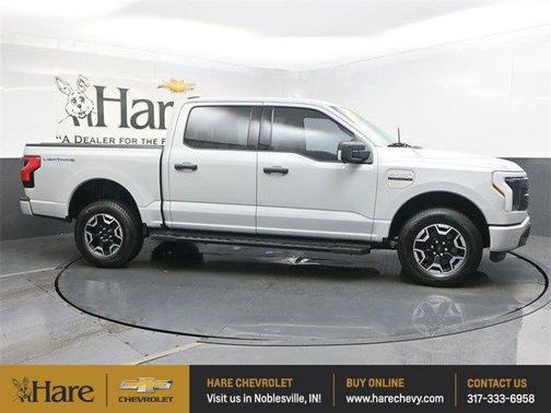 2023 Ford F-150 Lightning XLT