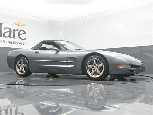 2004 Chevrolet Corvette Base