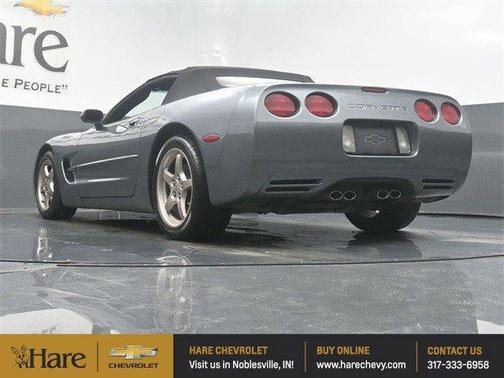 2004 Chevrolet Corvette Base