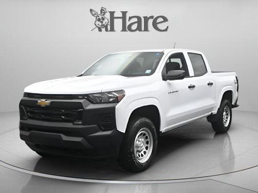 Summit White 2026 Chevrolet Colorado WT