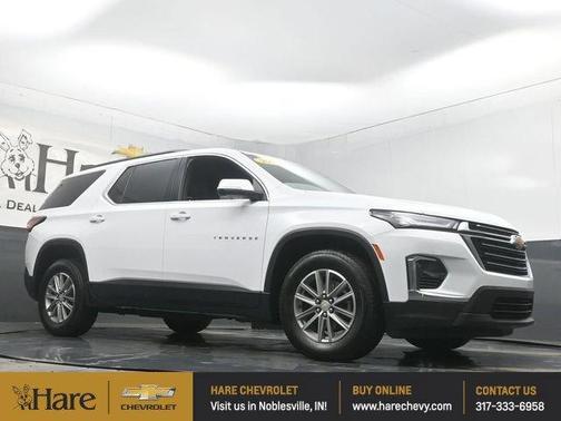 2023 Chevrolet Traverse LT Leather