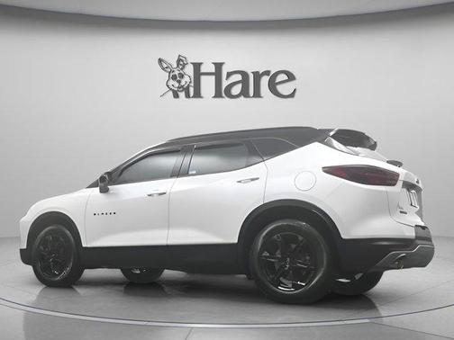 Iridescent Pearl Tricoat 2023 Chevrolet Blazer 2LT