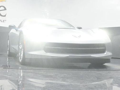 Blade Silver Metallic 2018 Chevrolet Corvette Stingray