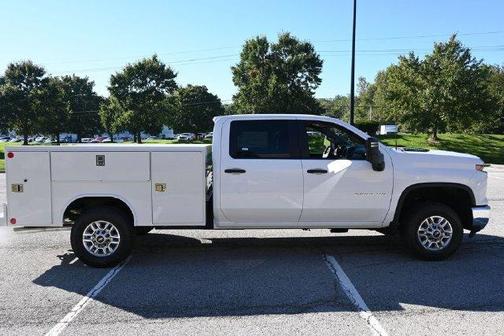 Summit White 2026 Chevrolet Silverado 2500 WT