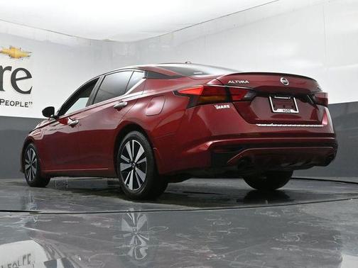 Scarlet Ember 2021 Nissan Altima 2.5 SL