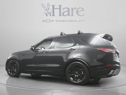 Santorini Black 2020 Land Rover Discovery Landmark