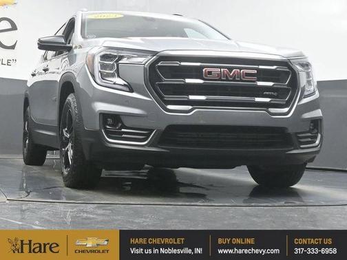 2023 GMC Terrain AT4