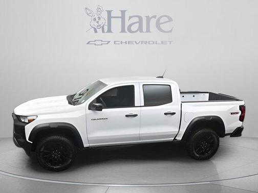 Summit White 2026 Chevrolet Colorado Trail Boss