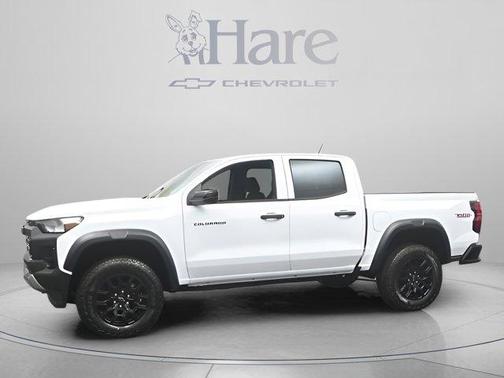 Summit White 2026 Chevrolet Colorado Trail Boss