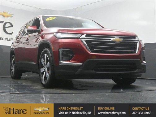 2023 Chevrolet Traverse LT Leather