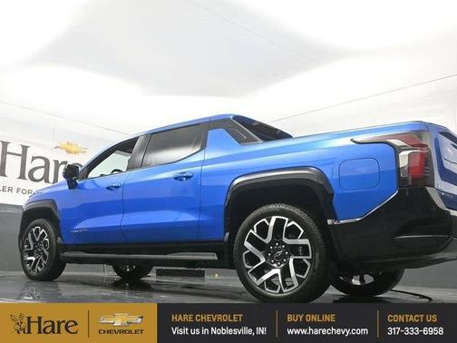 2025 Chevrolet Silverado EV RST