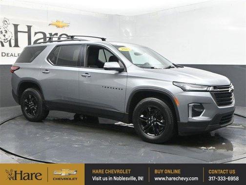 2023 Chevrolet Traverse LT Cloth