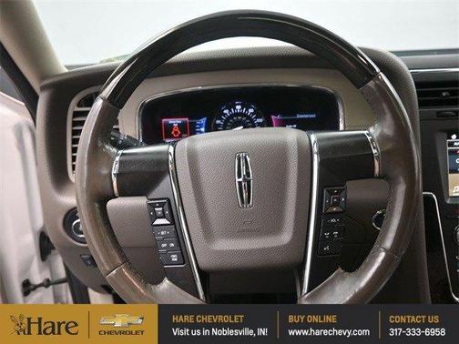 2016 Lincoln Navigator Select