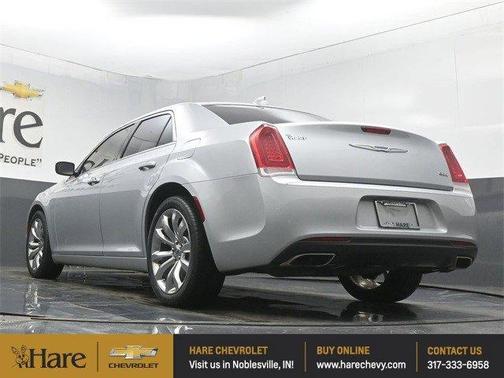 2020 Chrysler 300 Touring L