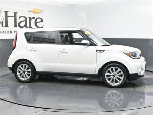 2019 Kia Soul +
