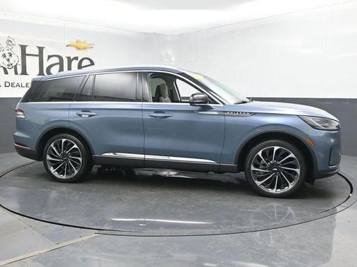 Blue Metallic 2025 Lincoln Aviator Reserve AWD