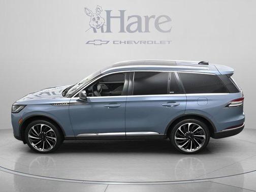 Blue Metallic 2025 Lincoln Aviator Reserve AWD