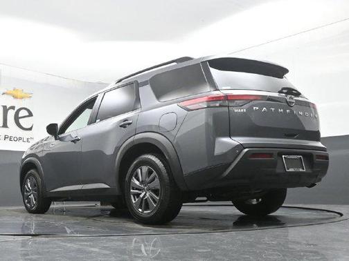 Gun Metallic 2025 Nissan Pathfinder SV
