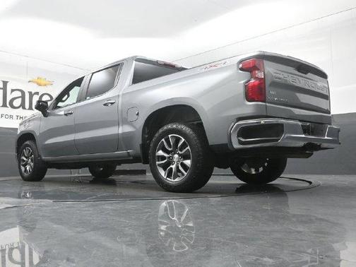 Sterling Gray Metallic 2024 Chevrolet Silverado 1500 LT