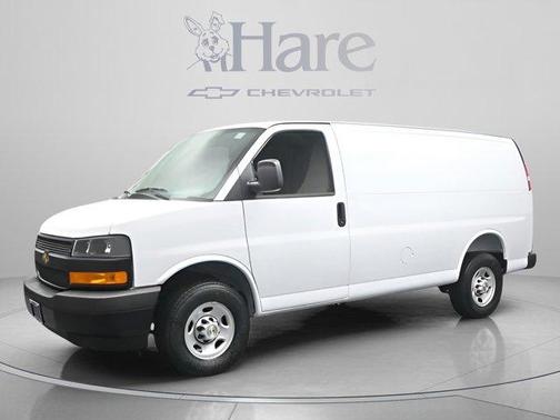 Summit White 2026 Chevrolet Express 2500 Work Van