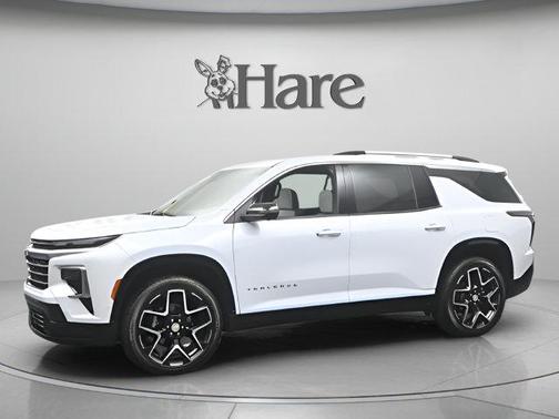 Polar White 2026 Chevrolet Traverse High Country