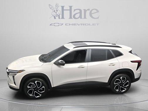 White Sand 2026 Chevrolet Trax 2RS