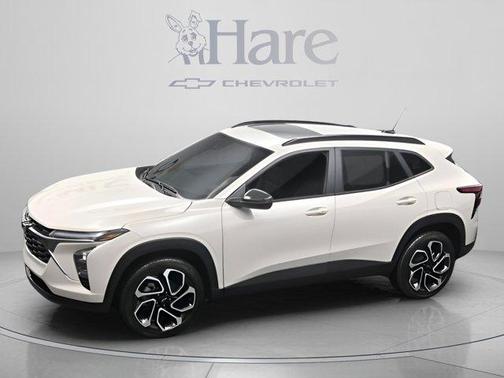 White Sand 2026 Chevrolet Trax 2RS
