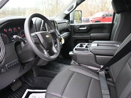 Summit White 2026 Chevrolet Silverado 2500 WT
