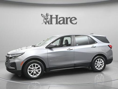 Sterling Gray Metallic 2024 Chevrolet Equinox LS
