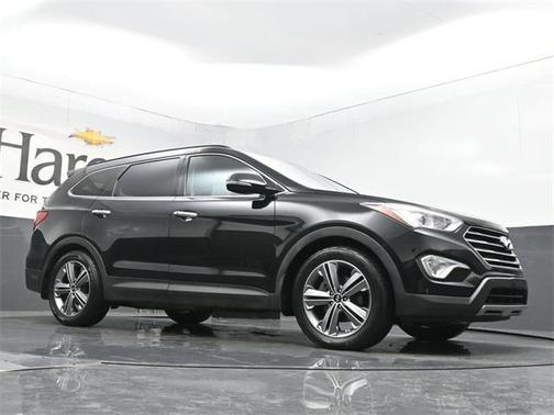 2016 Hyundai SANTA FE SE
