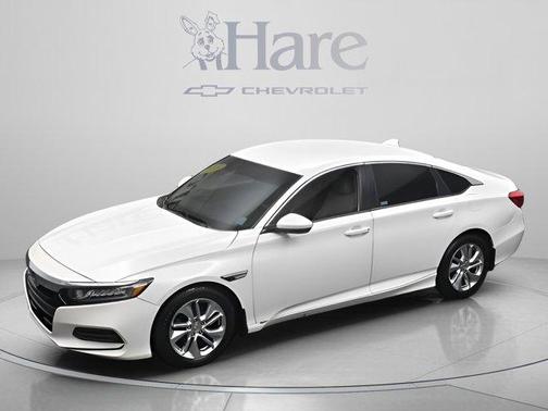 Platinum White Pearl 2018 Honda Accord LX