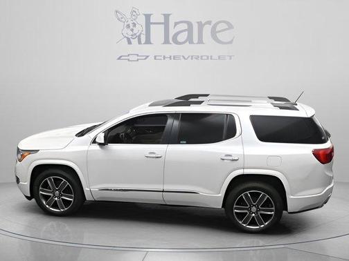 White Frost Tri-Coat 2019 GMC Acadia Denali