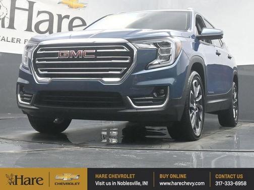 2024 GMC Terrain SLT