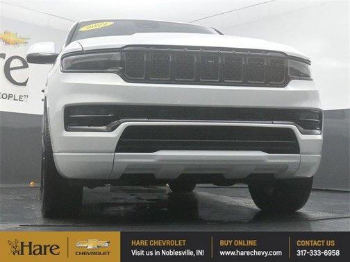 2022 Jeep Grand Wagoneer Series II