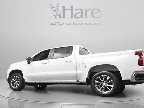 Summit White 2026 Chevrolet Silverado 1500 LT