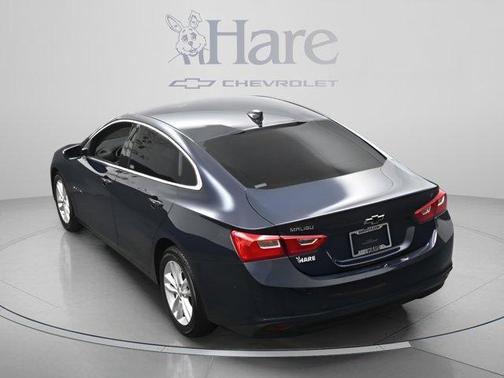 Blue Velvet Metallic 2018 Chevrolet Malibu LT