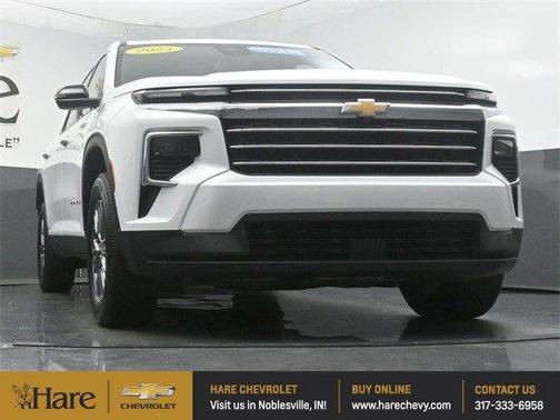 2025 Chevrolet Traverse LT