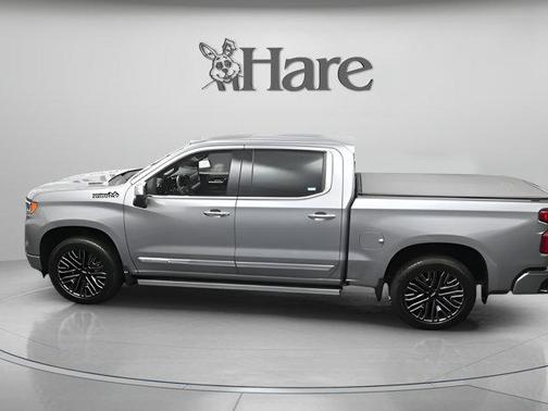 Sterling Gray Metallic 2026 Chevrolet Silverado 1500 High Country
