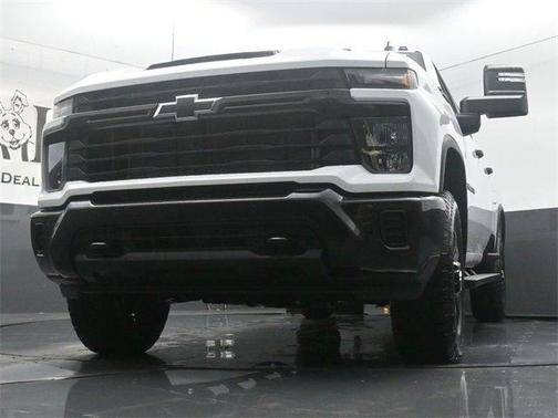 2026 Chevrolet Silverado 2500 Custom