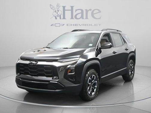 Mosaic Black Metallic 2026 Chevrolet Equinox FWD ACTIV