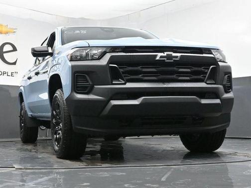 Metallic 2026 Chevrolet Colorado WT