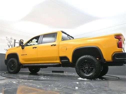 2026 Chevrolet Silverado 2500 ZR2