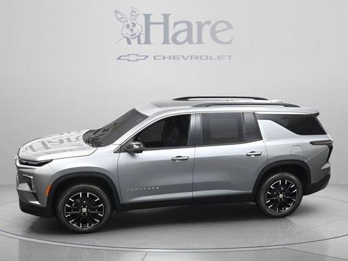 Sterling Gray Metallic 2026 Chevrolet Traverse LT
