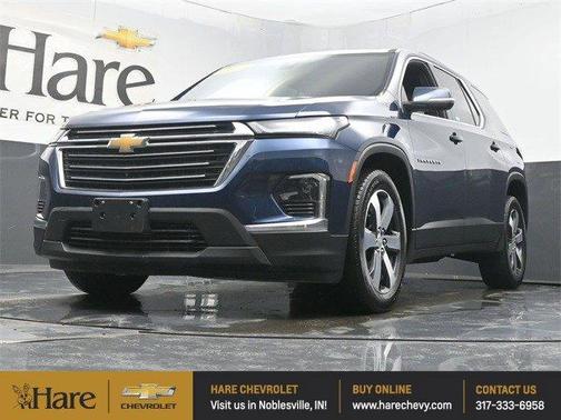 2023 Chevrolet Traverse LT Leather