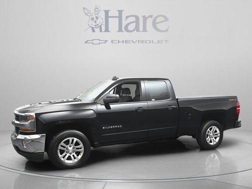 Black 2018 Chevrolet Silverado 1500 LT