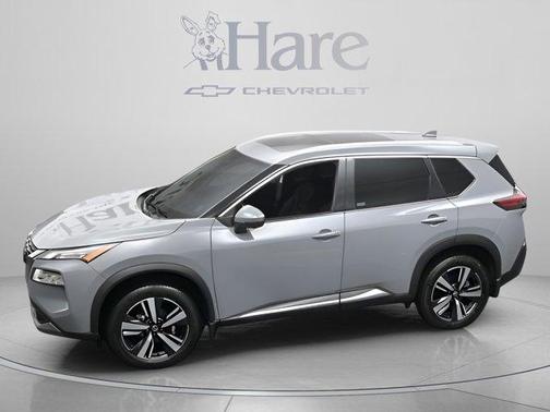 Boulder Gray 2021 Nissan Rogue SL