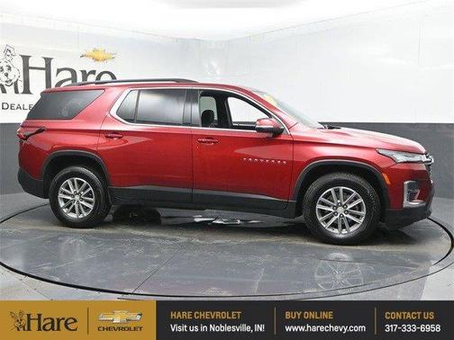 2023 Chevrolet Traverse LT Cloth