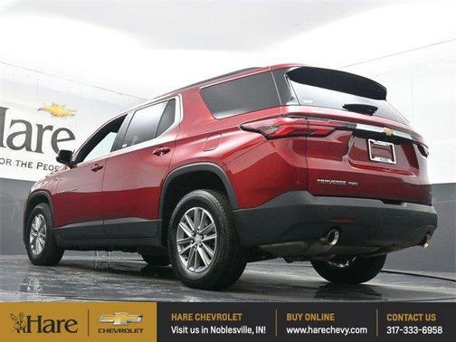 2023 Chevrolet Traverse LT Cloth