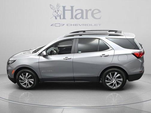 Sterling Gray Metallic 2024 Chevrolet Equinox LT